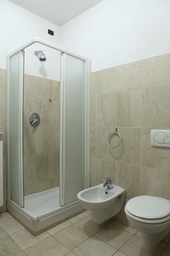 Terrace Apartment Close To Metro Station Milano Dış mekan fotoğraf